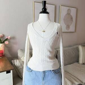 Rare vintage Abercrombie & Fitch White Cable Knit Sweater